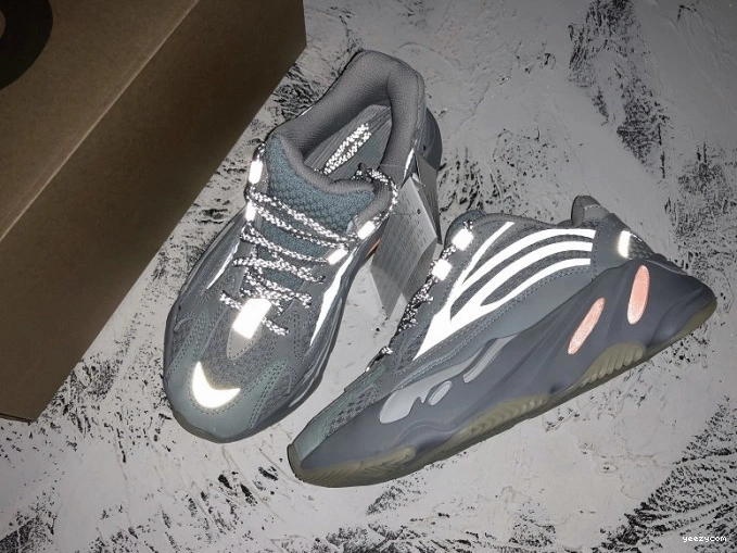 Yeezy FW2549 'Inertia' 700 V2 Adidas Boost 1003